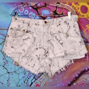 VTG Levi's 560 Marbled High Rise Cutoffs